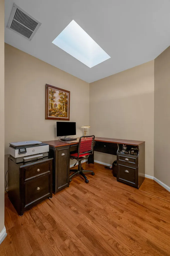 1056 Taborlake Drive Lexington KY 40502