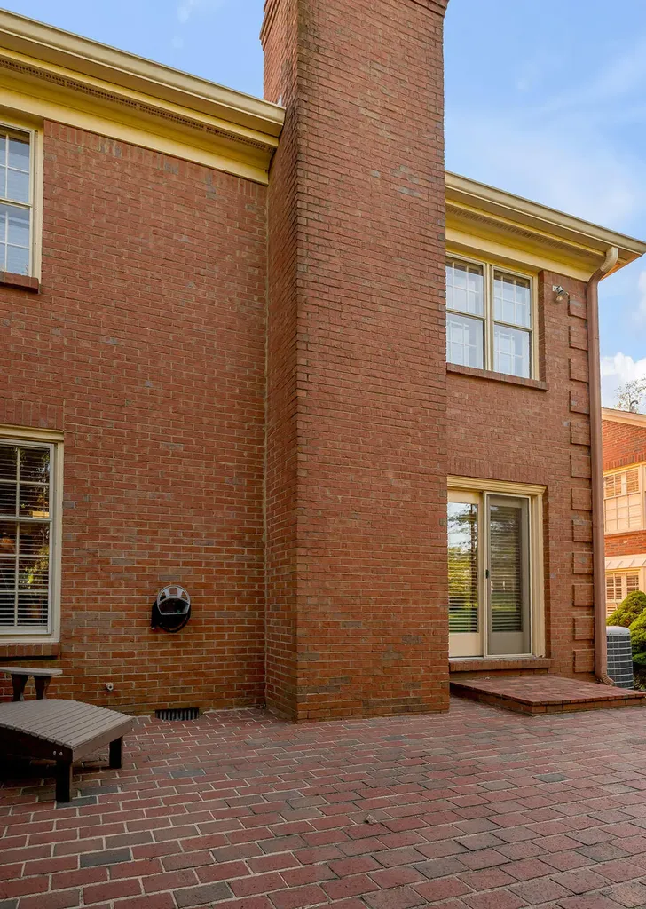 1056 Taborlake Drive Lexington KY 40502