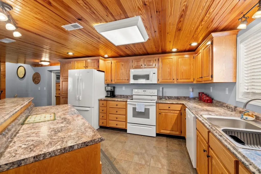 311 Meece Avenue Nancy KY 42544