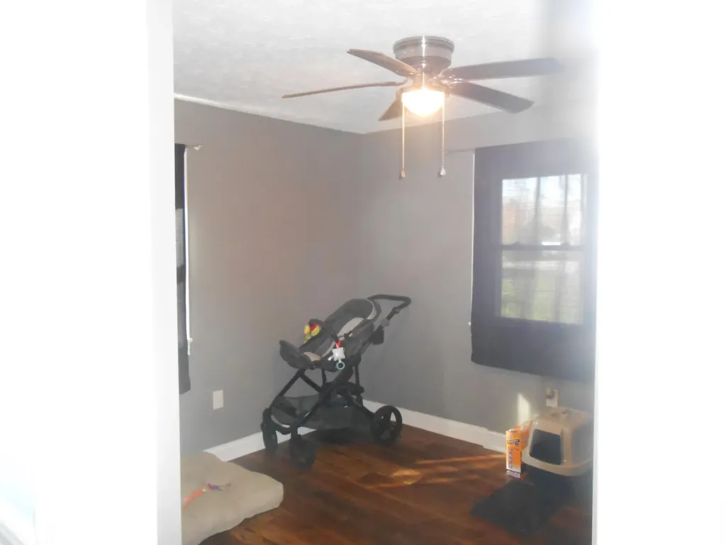 145 Tabor Road Jeffersonville KY 40337