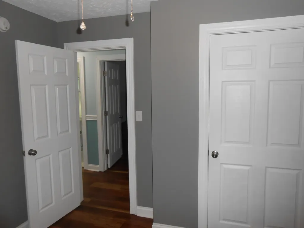 145 Tabor Road Jeffersonville KY 40337