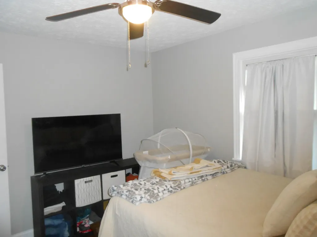 145 Tabor Road Jeffersonville KY 40337