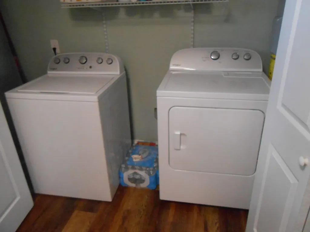 145 Tabor Road Jeffersonville KY 40337
