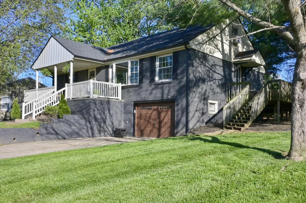 104 Cavern Drive Frankfort KY 40601