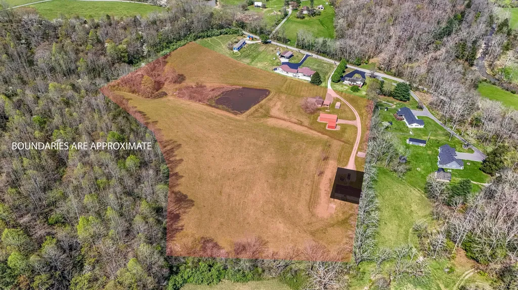 451 Walnut Grove Road Annville KY 40402