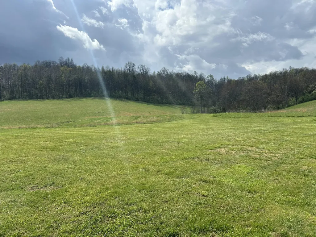 451 Walnut Grove Road Annville KY 40402