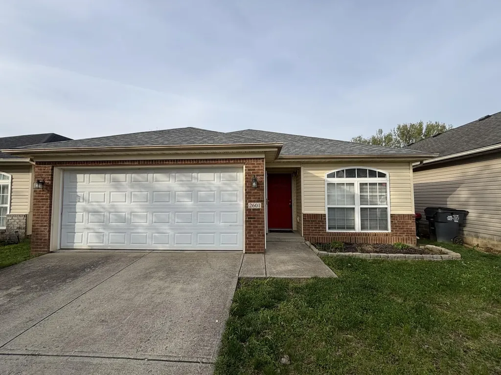 2601 Buck Lane Lexington KY 40511