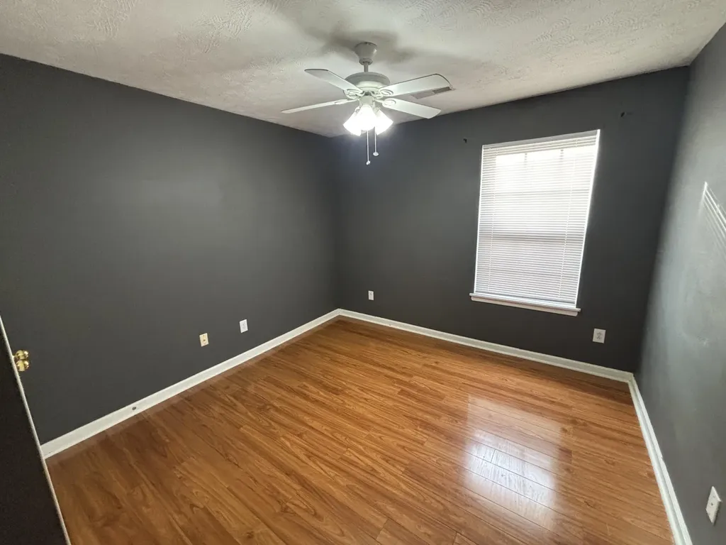2601 Buck Lane Lexington KY 40511