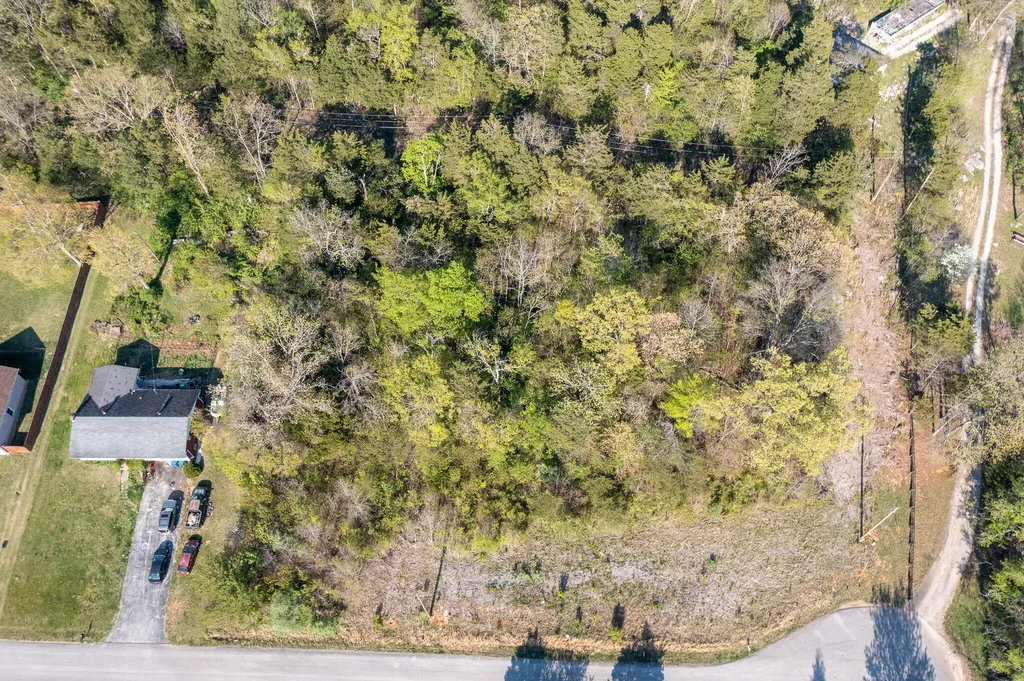 7, 8, 9 Walnut Drive Bronston KY 42518