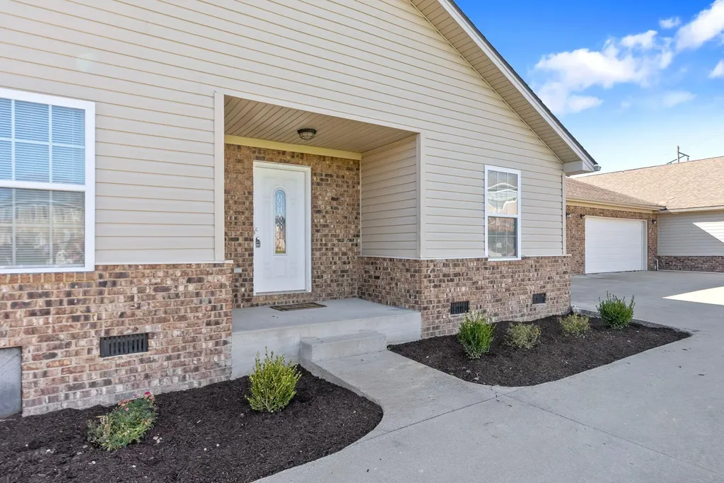 579 Regency Circle Richmond KY 40475