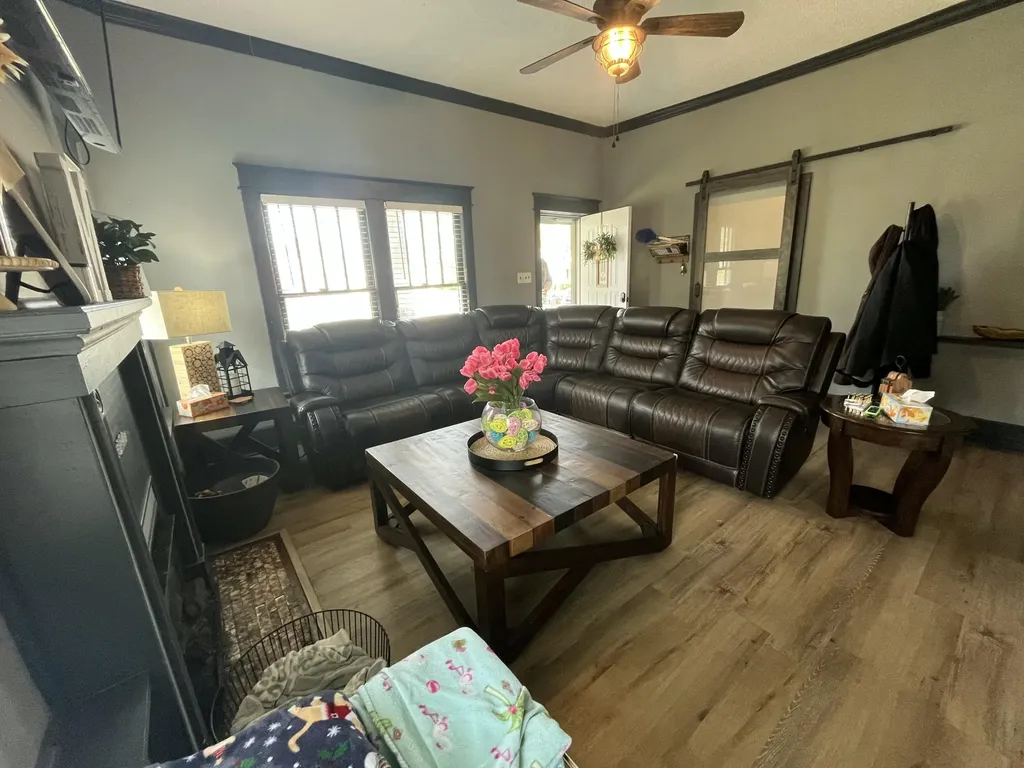 713 Exeter Avenue Middlesboro KY 40965