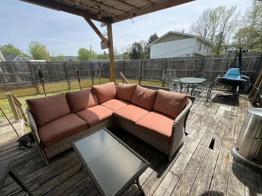 713 Exeter Avenue Middlesboro KY 40965