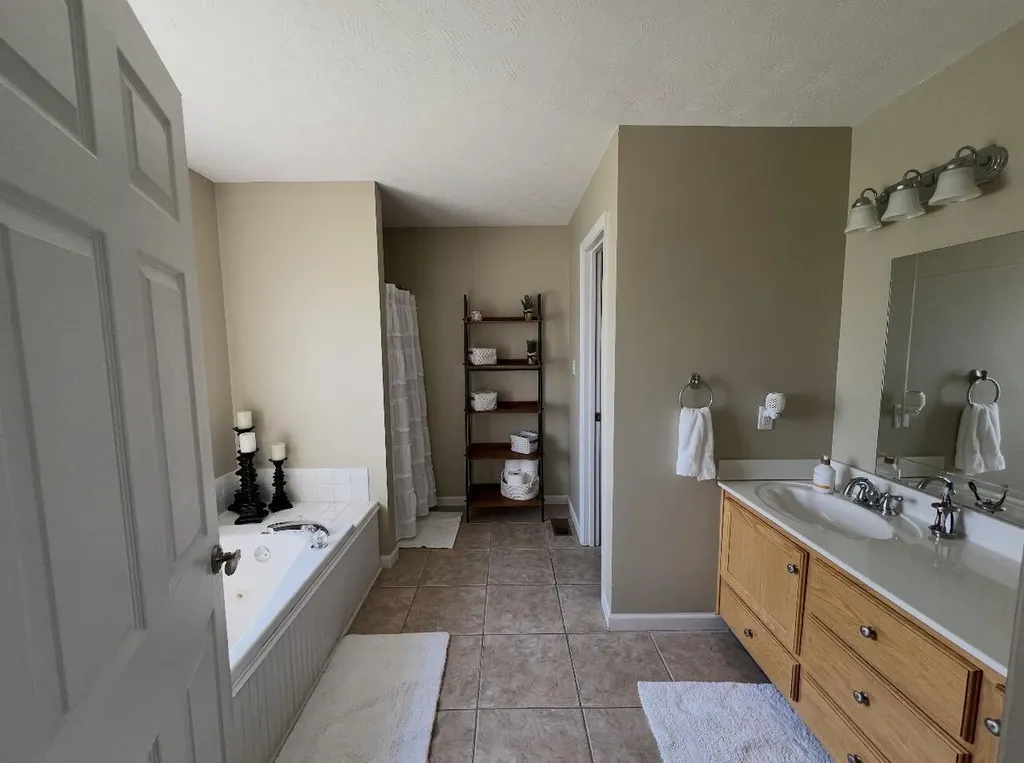 315 Waco Heights Waco KY 40385