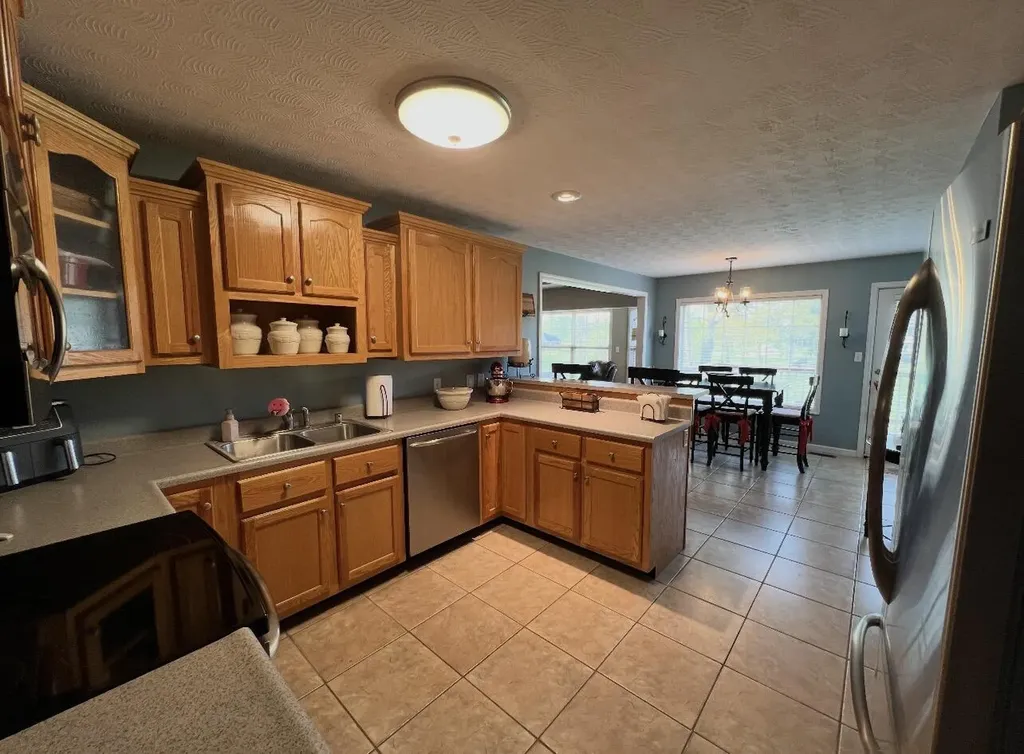 315 Waco Heights Waco KY 40385