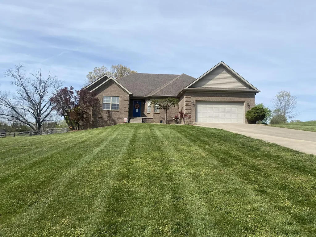 315 Waco Heights Waco KY 40385
