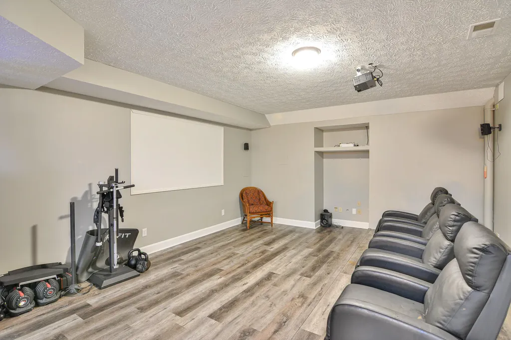 1165 Chetford Drive Lexington KY 40509