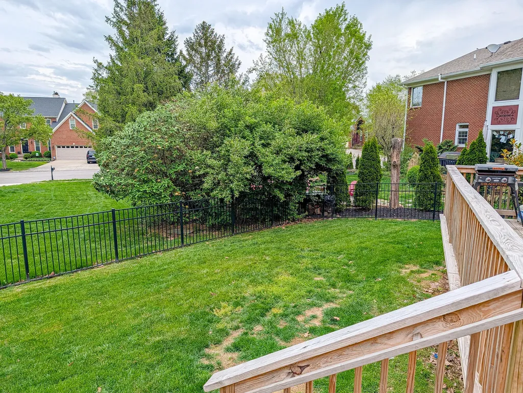 1165 Chetford Drive Lexington KY 40509