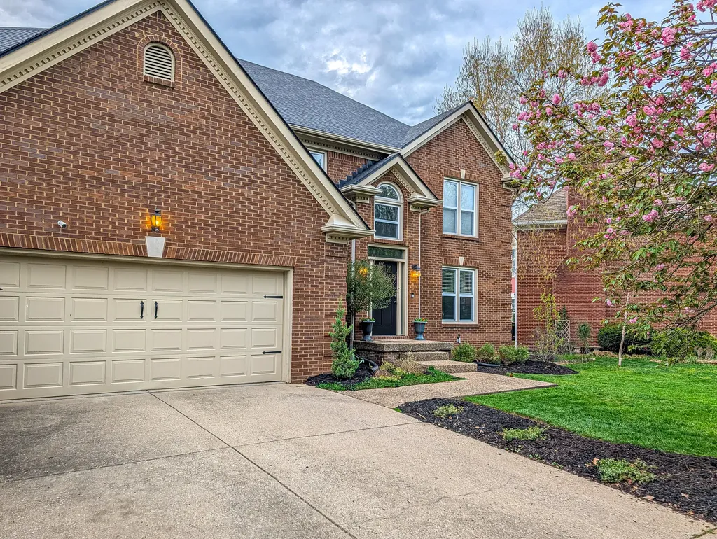 1165 Chetford Drive Lexington KY 40509