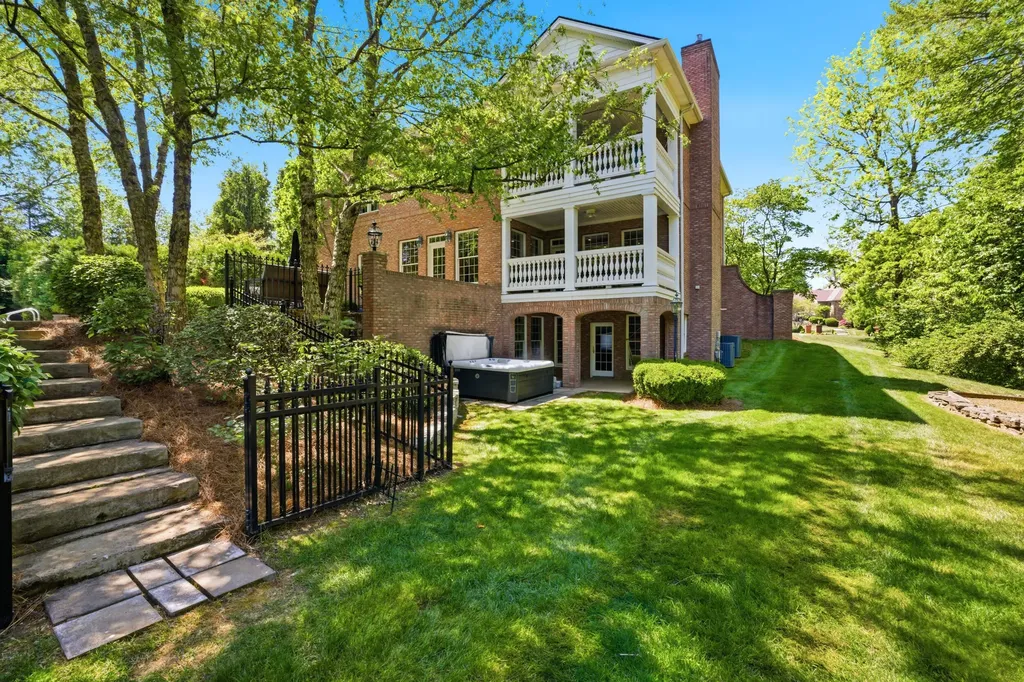 71 Mapletree Place Danville KY 40422