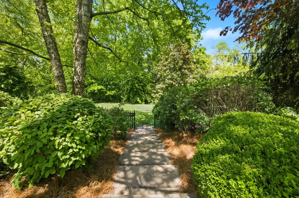71 Mapletree Place Danville KY 40422