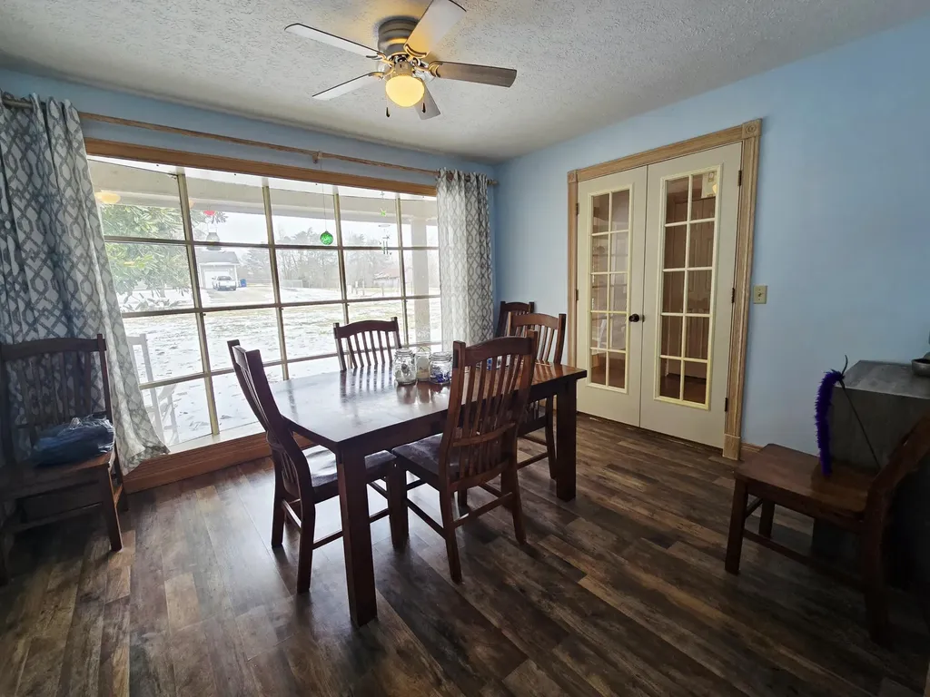 3125 Old Bull Road Eubank KY 42567
