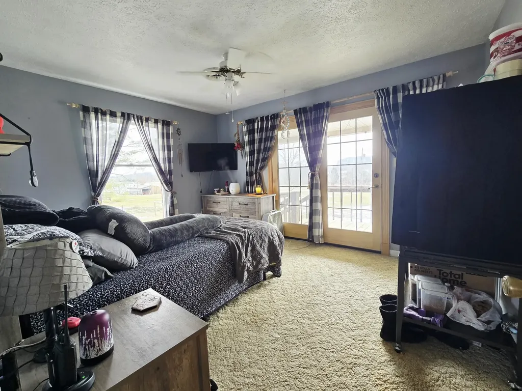 3125 Old Bull Road Eubank KY 42567