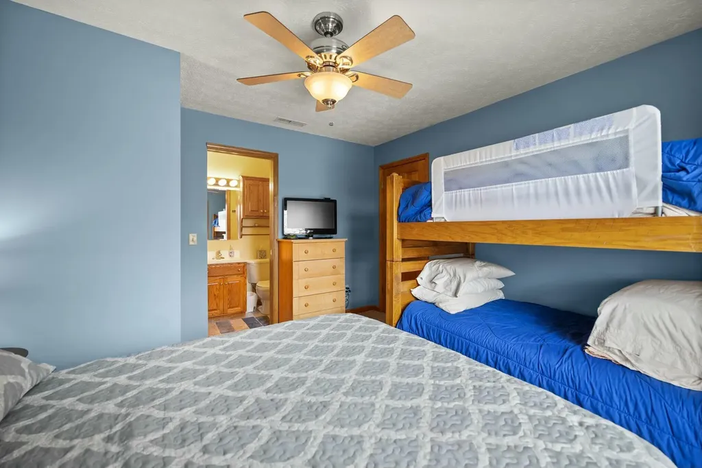 41-2 Woodson Bend Resort Bronston KY 42518