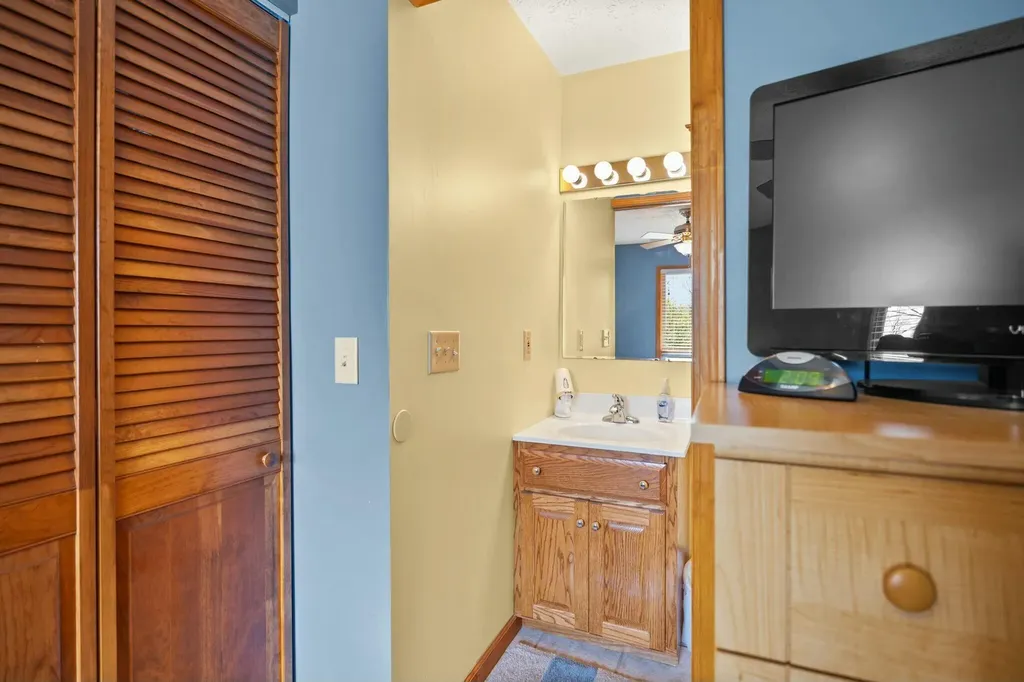 41-2 Woodson Bend Resort Bronston KY 42518