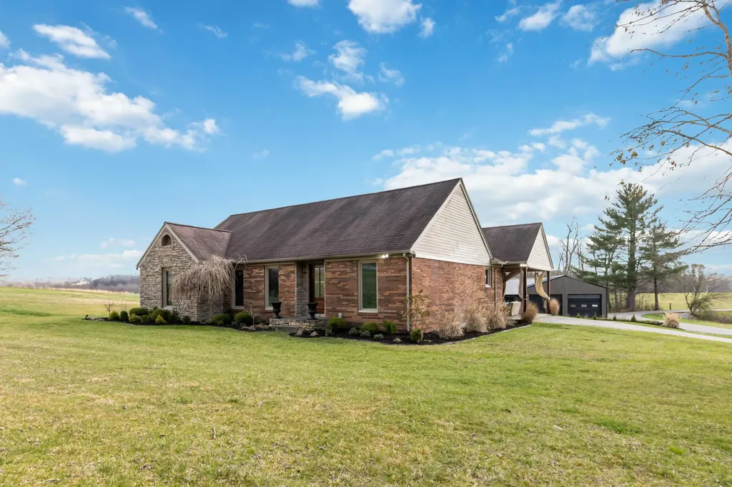 2657 River Road London KY 40744
