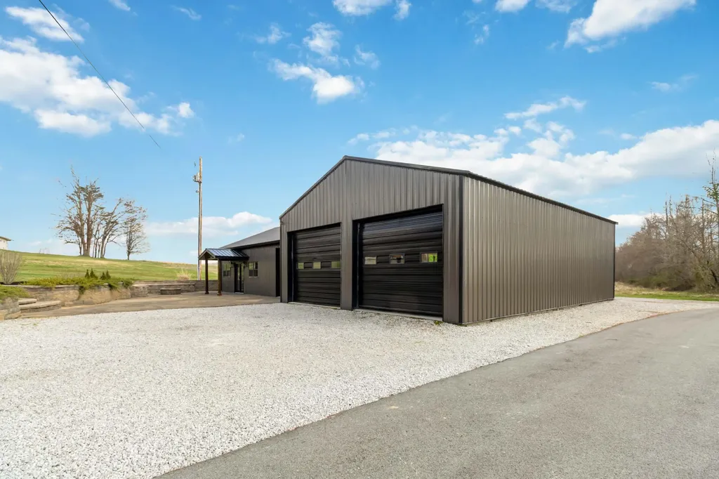 2657 River Road London KY 40744