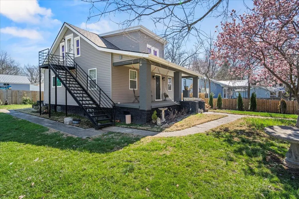 394 Bassett Avenue Lexington KY 40502