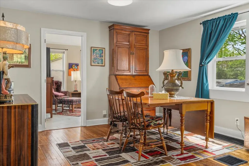 394 Bassett Avenue Lexington KY 40502