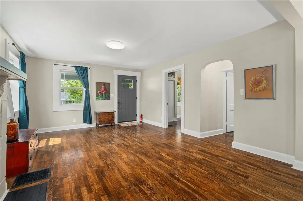 394 Bassett Avenue Lexington KY 40502