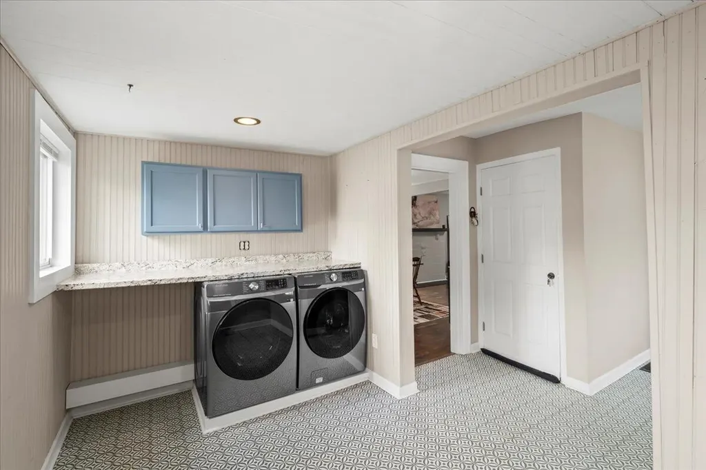 394 Bassett Avenue Lexington KY 40502