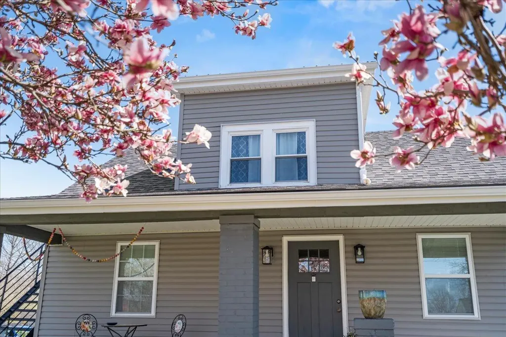 394 Bassett Avenue Lexington KY 40502
