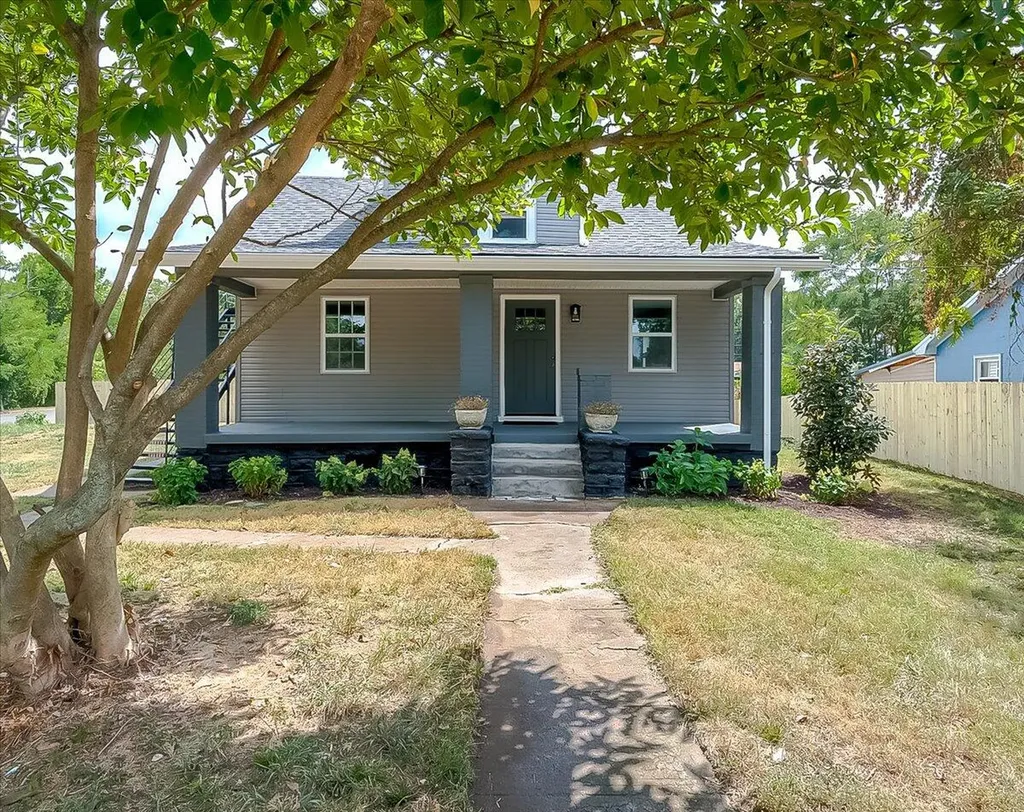 394 Bassett Avenue Lexington KY 40502