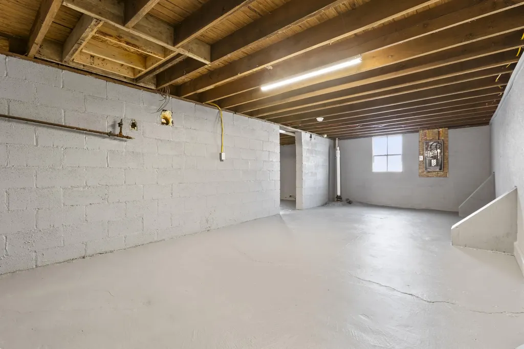 140 E Main Street Flemingsburg KY 41041
