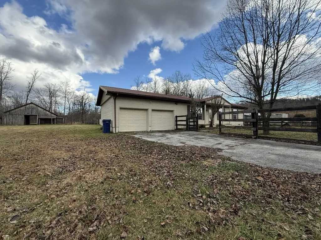 1331 Old Barbourville Road Corbin KY 40701