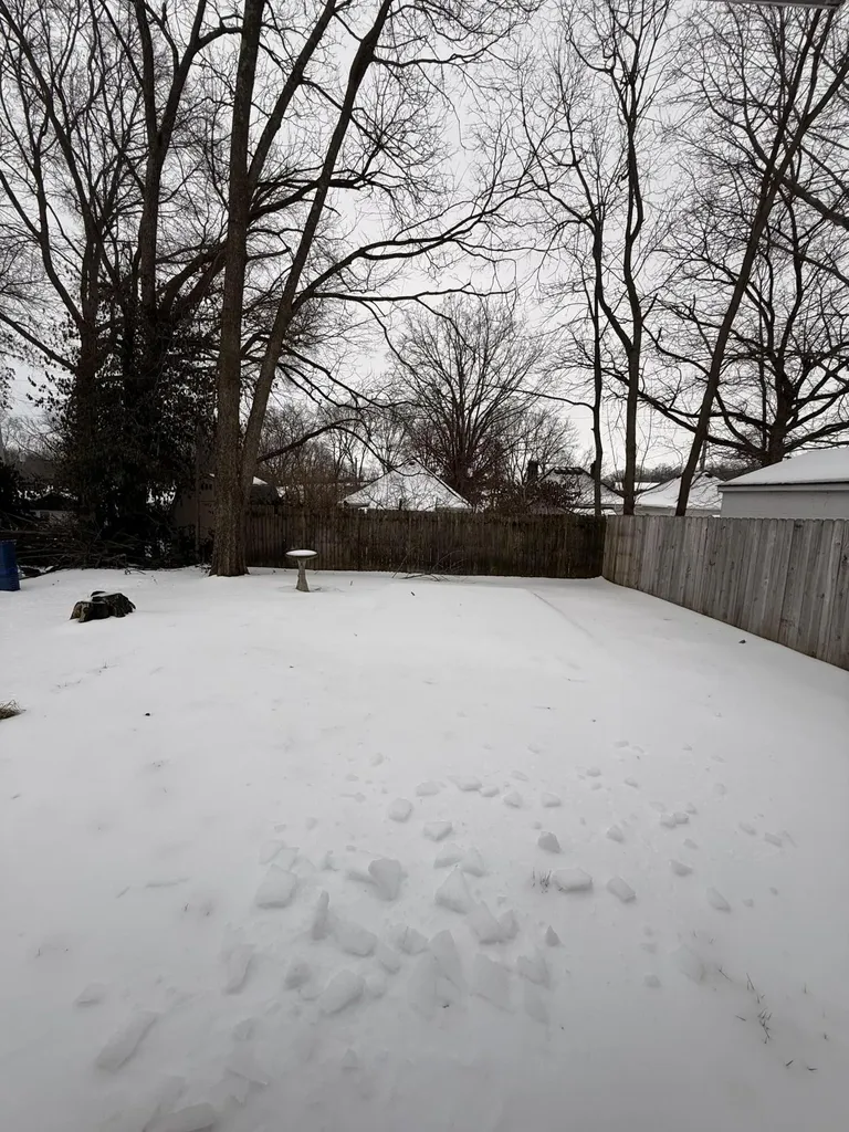 369 Massie Avenue Paris KY 40361