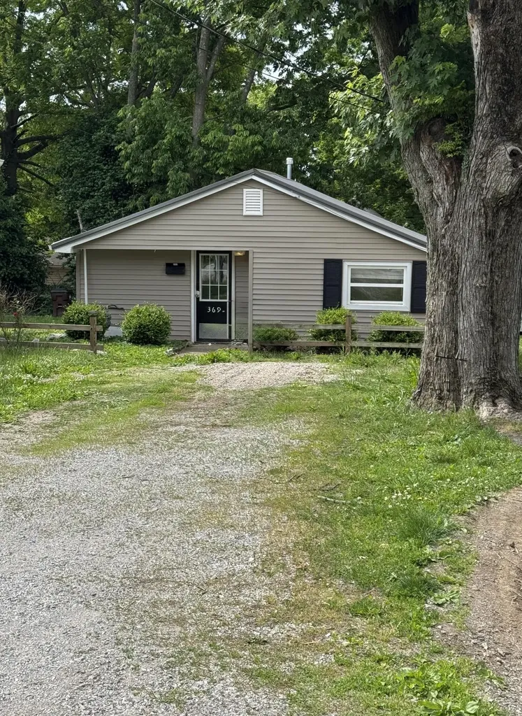 369 Massie Avenue Paris KY 40361