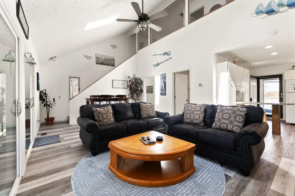 370 Wesley Circle Jamestown KY 42629
