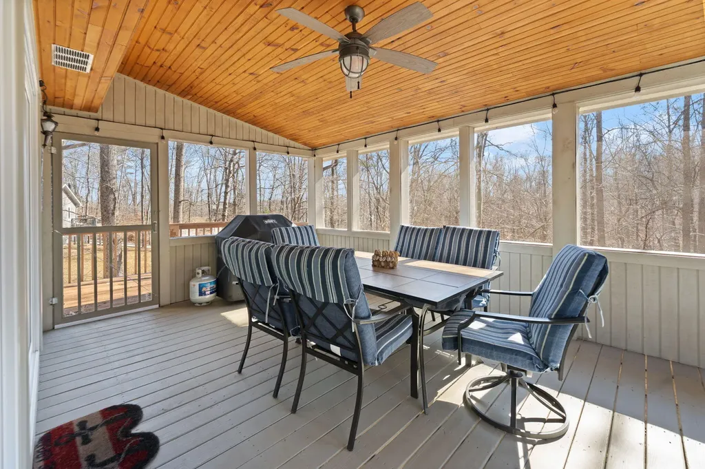 370 Wesley Circle Jamestown KY 42629