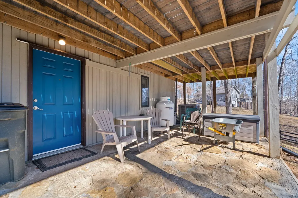 370 Wesley Circle Jamestown KY 42629