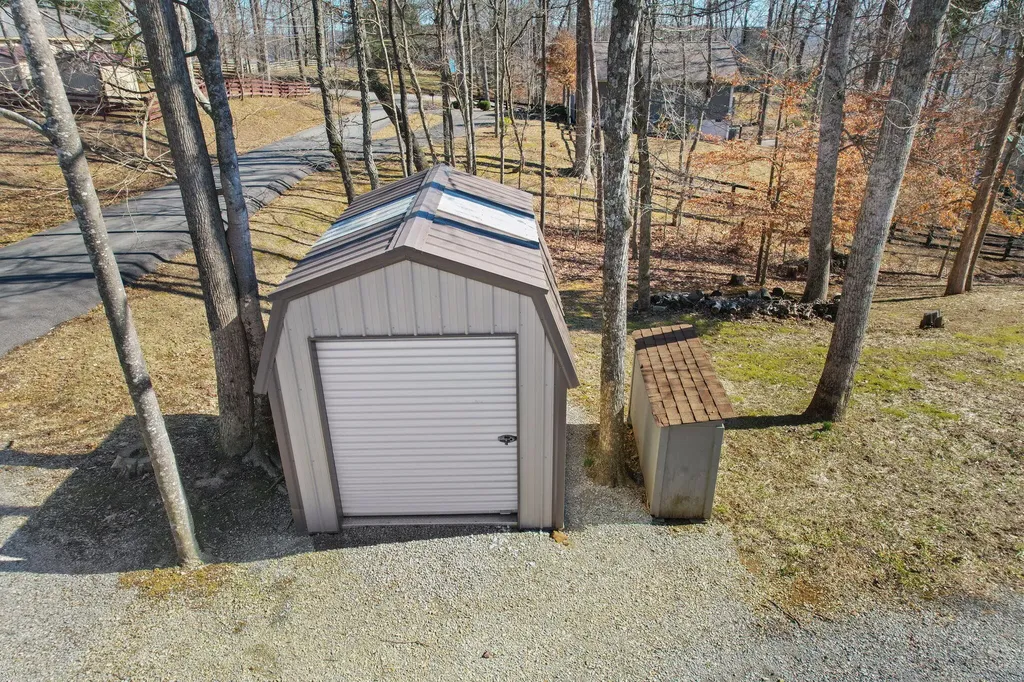 370 Wesley Circle Jamestown KY 42629
