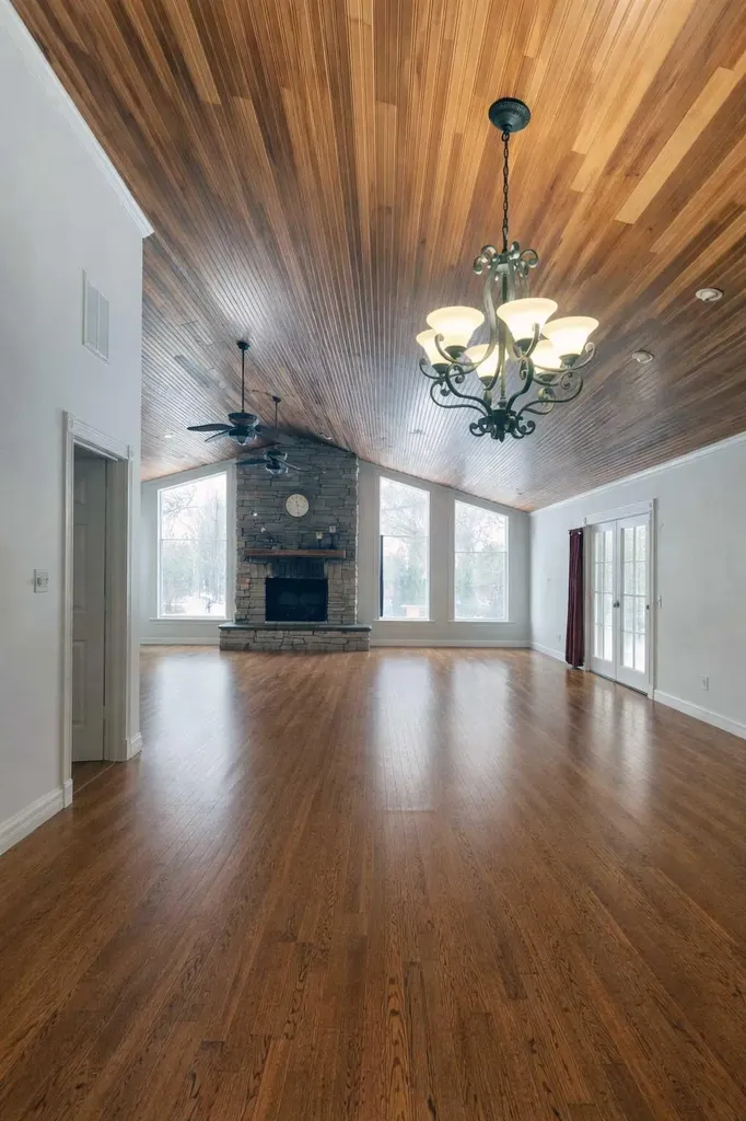 5028 Ashgrove Road Nicholasville KY 40356