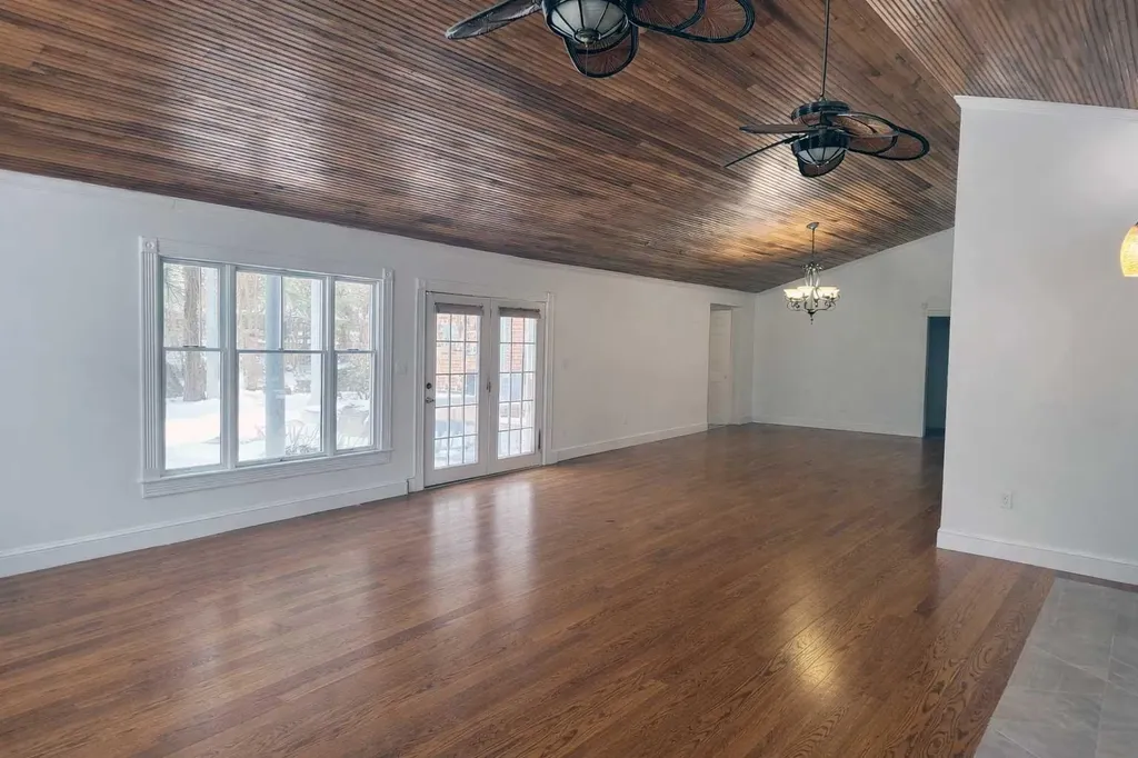 5028 Ashgrove Road Nicholasville KY 40356