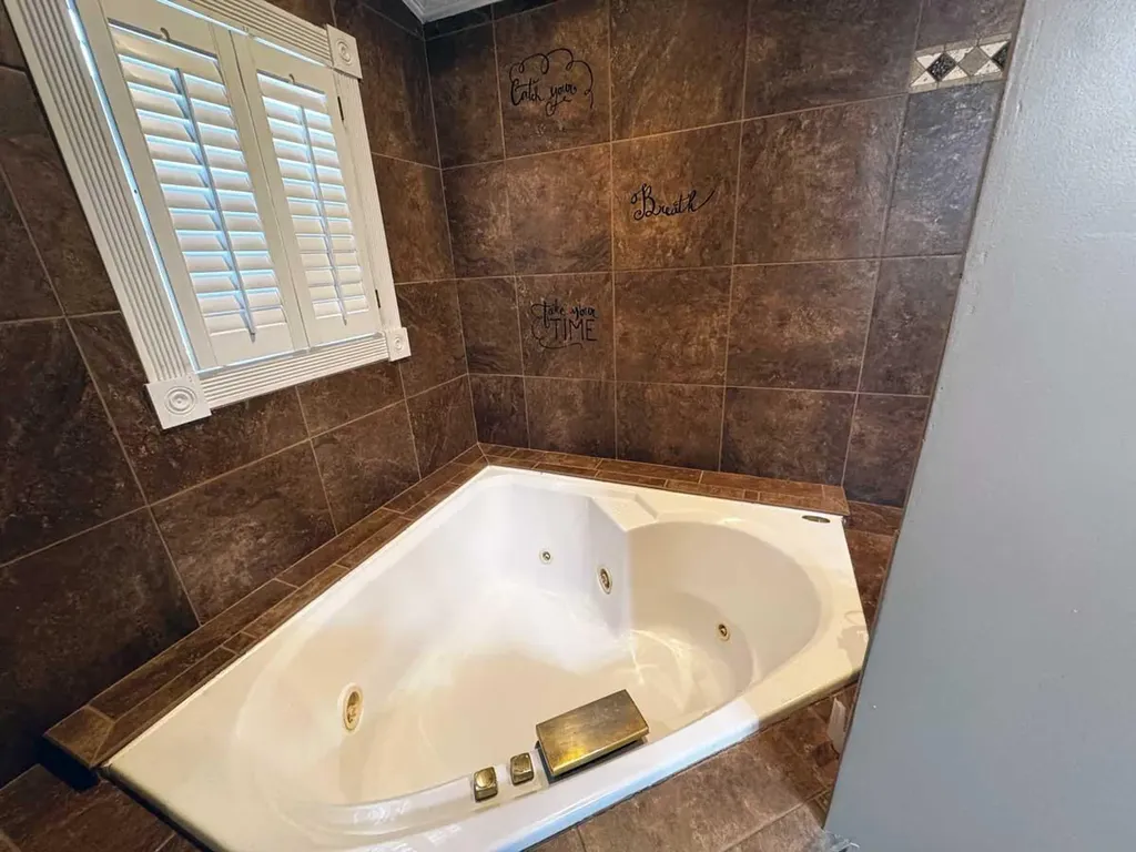 5028 Ashgrove Road Nicholasville KY 40356