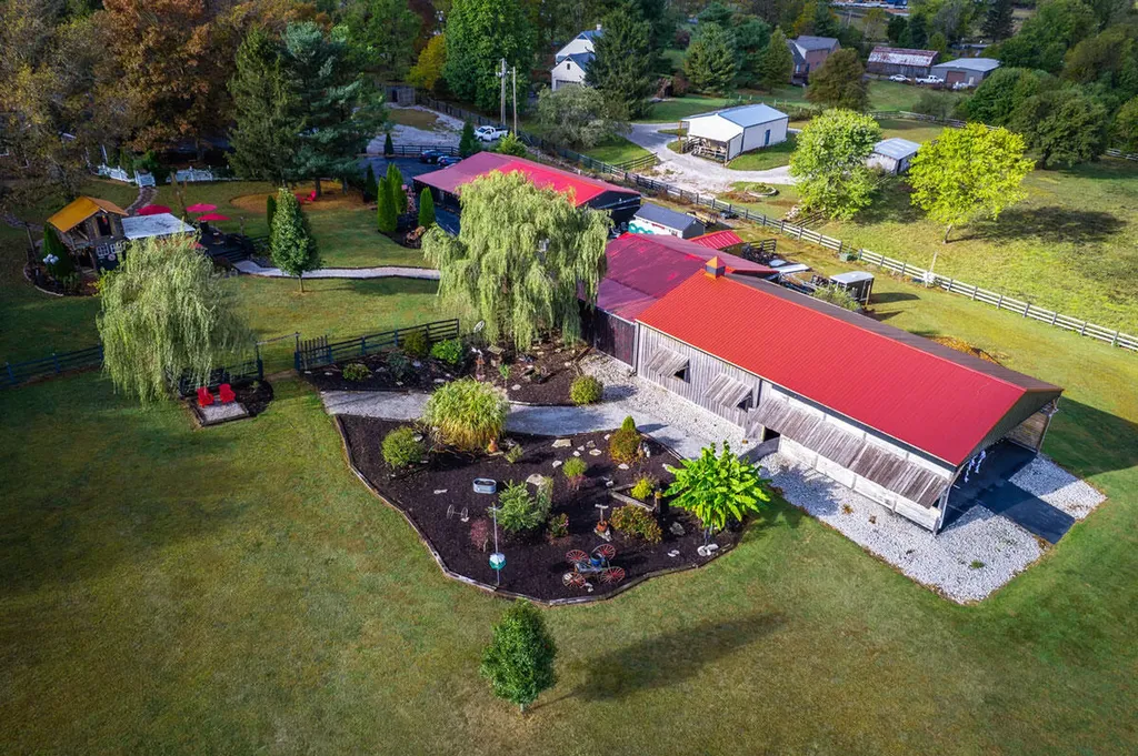 5028 Ashgrove Road Nicholasville KY 40356