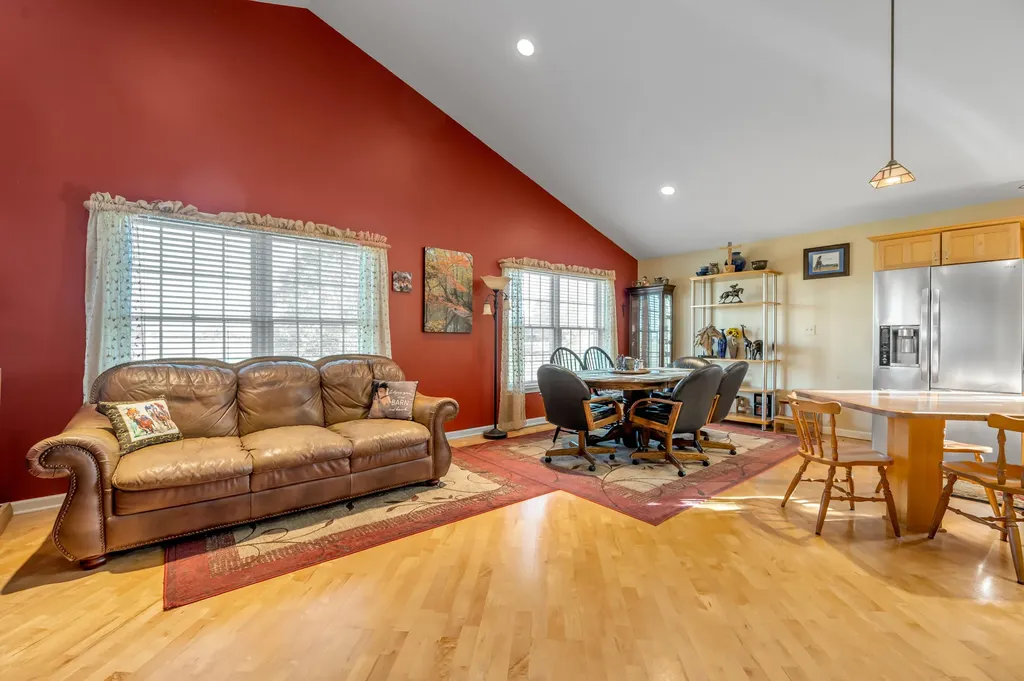 200 Carpenter Pike Versailles KY 40383