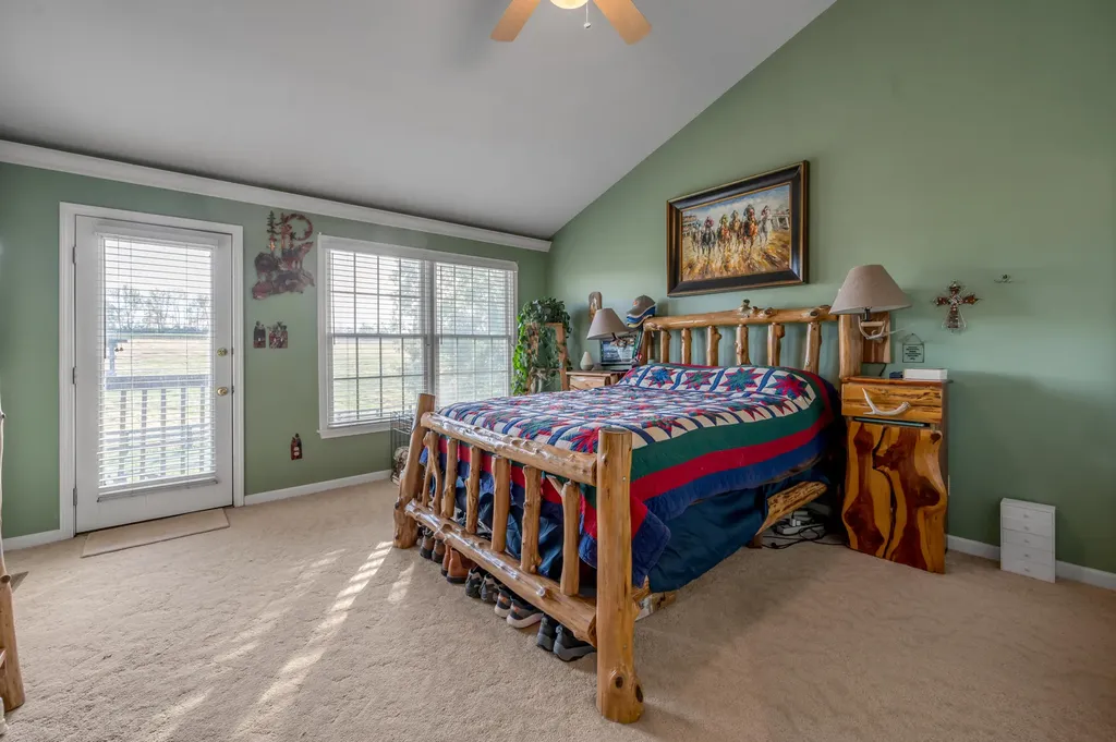 200 Carpenter Pike Versailles KY 40383